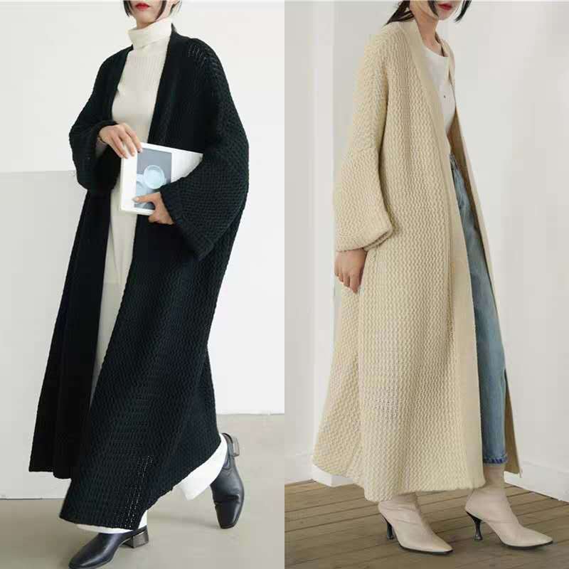 Loose length knit cardigan